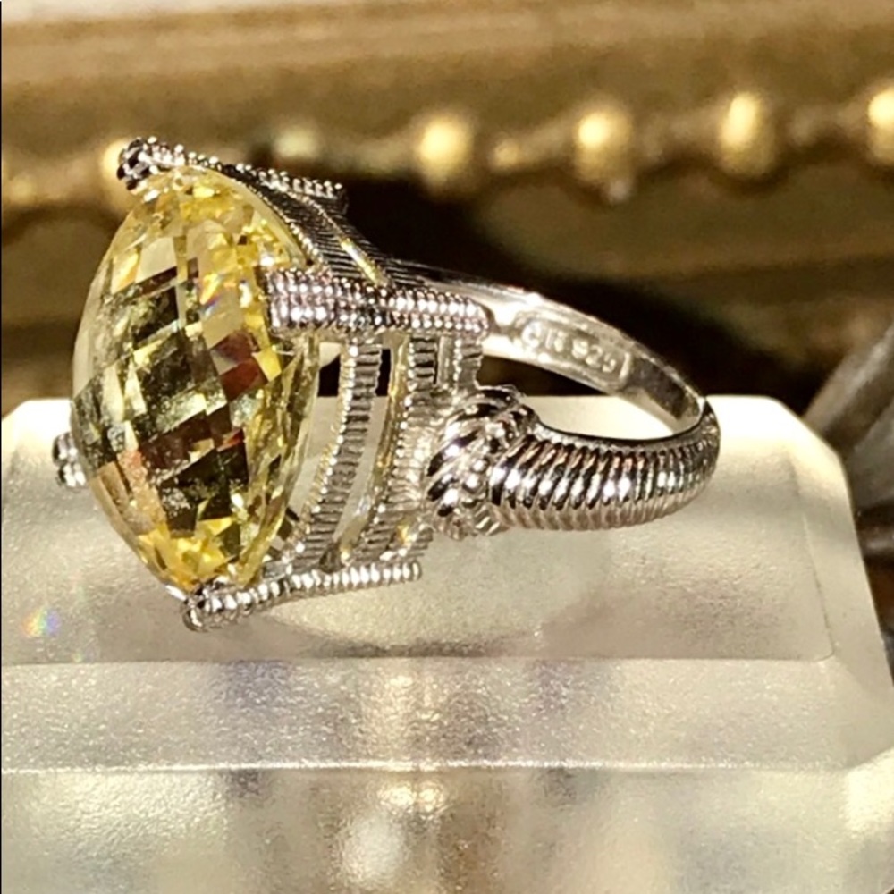 EYE-CATCHING JUDITH RIPKA YELLOW FACETED RING - Picture 3 of 9